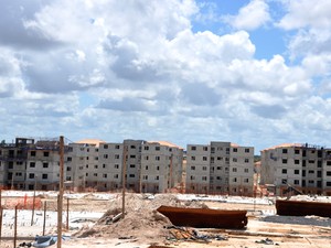 Governo define meta de 350 mil imóveis para Minha Casa, Minha Vida