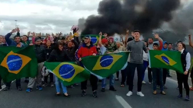 Caminhoneiros negam nova greve, mas falam em paralisação caso piso do frete caia