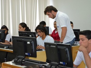 Maioria dos jovens está insatisfeita com formato de seleções, diz pesquisa