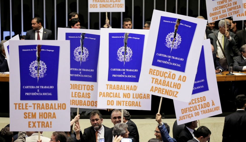 Governo brasileiro quer aniquilar sindicatos, dizem centrais na OIT