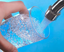 Laudo revela contaminação por agrotóxicos em água tratada no norte do Paraná