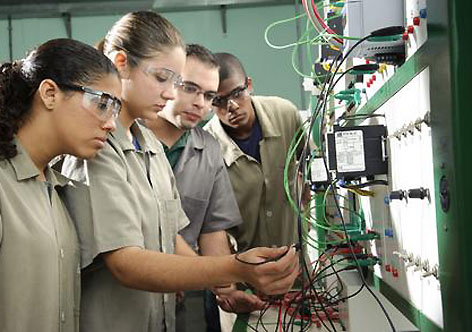 Emprego no Brasil reflete projeto de desenvolvimento com inclusão