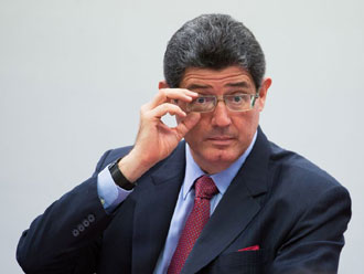 Novos gastos podem gerar mais impostos, diz Levy