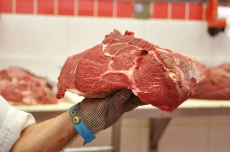 Preço da carne deve subir com retomada das vendas para a China
