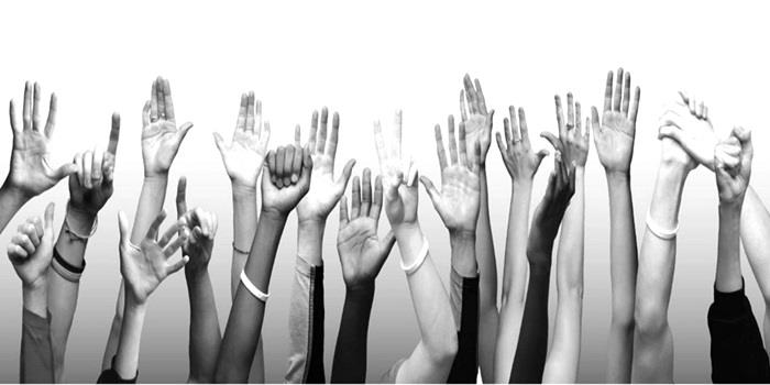 Incapaz de governar, Bolsonaro ameaça a democracia