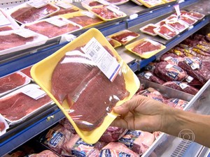 Preço de carne e energia sobe, e prévia da inflação oficial ganha força