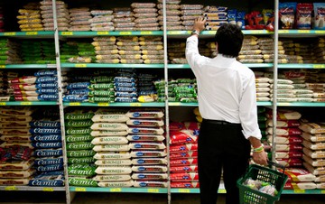 Alimentação e habitação pressionam, e IPCA-15 tem alta