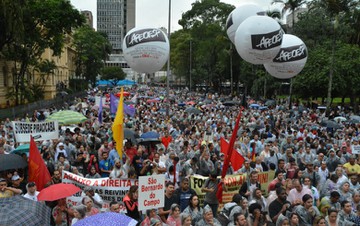 Apeoesp cobra diretor de jornalismo da Rede Globo, que ignora greve dos professores