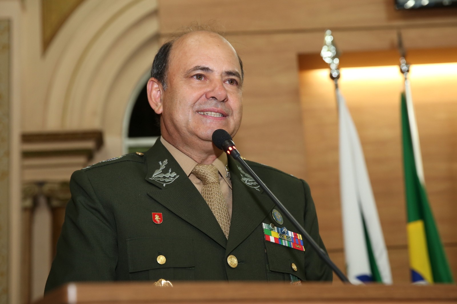 "General do Exército será secretário da Segurança Pública no governo de Ratinho