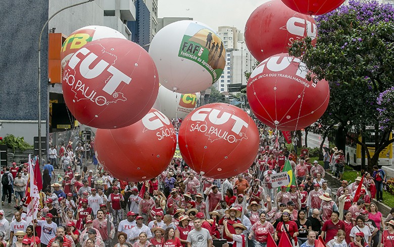 Centrais e movimentos sociais fazem 1º de Maio contra ataque a direitos e por reforma